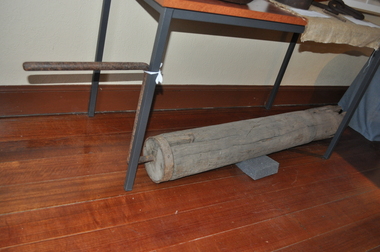 Functional object - WINCH: GOLD MINING WINDLASS