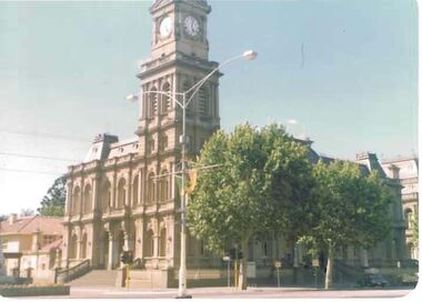 Photograph - COLOUR PHOTO OF BENDIGO