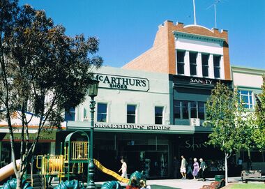 Photograph - COLOUR PHOTO OF HARGREAVES MALL BENDIGO