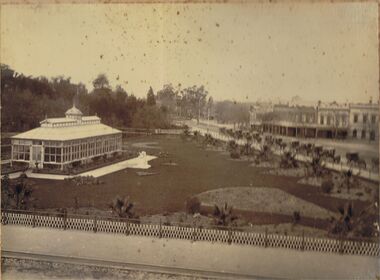 Photograph - CONSERVATORY GARDENS, PALL MALL, BENDIGO