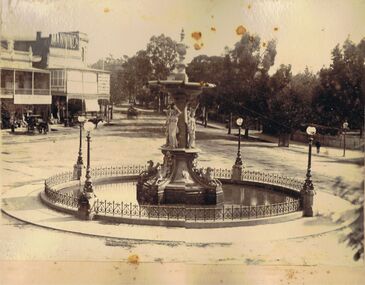 Photograph - ALEXANDRA FOUNTAIN, VIEW POINT, BENDIGO