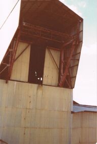 Photograph - COLOUR PHOTOGRAPH OF BUILDING