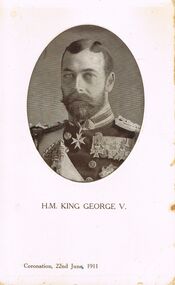 Postcard - POSTCARD: BLACK AND WHITE  PHOTOGRAPH OF HM KING GEORGE  V  CORONATION