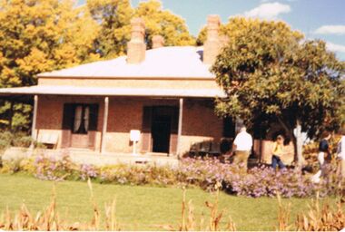 Photograph - COLOUR PHOTOGRAPH OF LANDSCAPE: PEOPLE