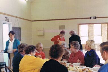 Photograph - COLOUR  PHOTO: LUNCHTIME WOODSIDE HISTORICAL SOCIETY, June 1988