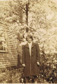 Photograph - BLACK AND WHITE PHOTO:  FEMALE