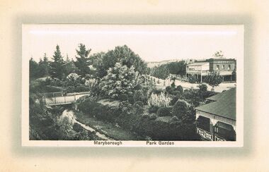 Postcard - POSTCARD BLACK AND WHITE PHOTO: MARYBOROUGH PARK GARDEN