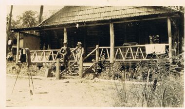 Photograph - PHOTO BLACK AND WHITE: THE LOG CABIN