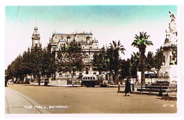 Photograph - PALL MALL, BENDIGO
