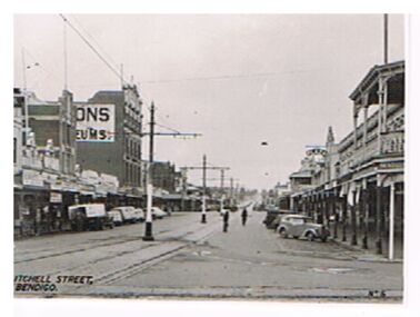 Photograph - MITCHELL STREET, BENDIGO