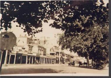 Photograph - VIEW STREET  BENDIGO