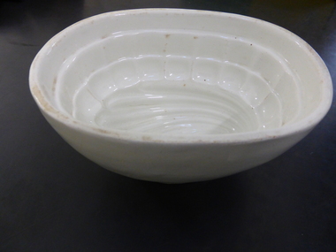 Domestic Object - JELLY MOULD