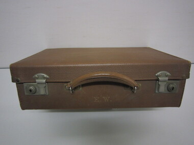 Accessory - FOSTER AND WILSON COLLECTION: SUITCASE