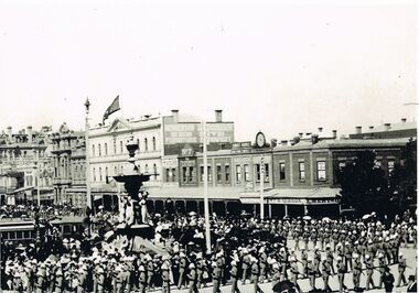 Photograph - COMMEMORATIVE SERVICE QUEEN VICTORIA 1901 BENDIGO, 1901