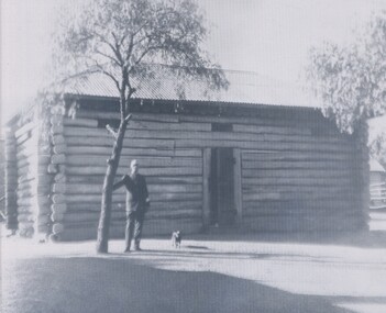 Negative - TOM PATULLO COLLECTION:  EAGLEHAWK LOG LOCK-UP