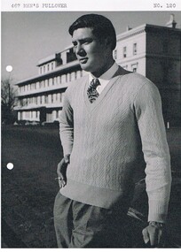 Photograph - HANRO COLLECTION: MAN'S PULLOVER
