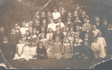 Photograph - WES HARRY COLLECTION: JUNIOR ENDEAVOR PICNIC, 1913