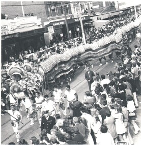 Photograph - WES HARRY COLLECTION: SUN LOONG (2), 1970