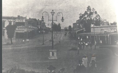 Photograph - HARRY BIGGS COLLECTION: HIGH ST. EAGLEHAWK