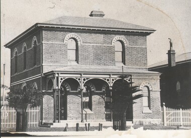 Photograph - HARRY BIGGS COLLECTION:  EAGLEHAWK POST OFFICE, c1890 - 1900