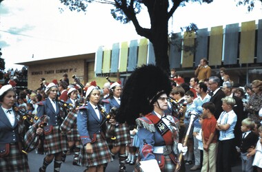 Slide - BENDIGO EASTER FAIR, Mar 1970