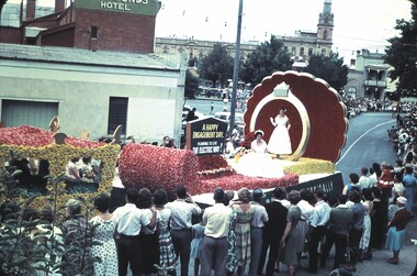 Slide - SLIDE - BENDIGO EASTER FAIR, Apr 1961