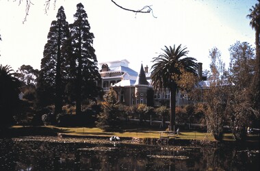 Slide - BENDIGO STREET VIEWS & FORTUNA, May 1964