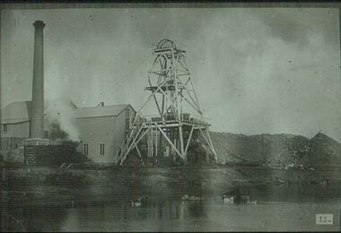 Slide - ALBERT RICHARDSON COLLECTION: VICTORIA QUARTZ 1897