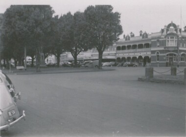 Photograph - VAL DENSWORTH COLLECTION: BENDIGO CITY VIEWS, 1950's