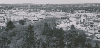 Photograph - VAL DENSWORTH COLLECTION: BENDIGO CITY VIEWS, 1950's