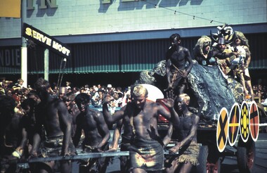 Slide - VAL DENSWORTH COLLECTION: BENDIGO EASTER FAIR, 1967