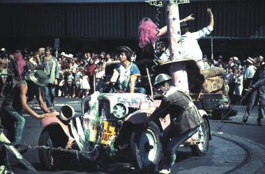 Slide - VAL DENSWORTH COLLECTION: BENDIGO EASTER FAIR, 1967