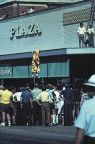 Slide - VAL DENSWORTH COLLECTION: BENDIGO EASTER FAIR