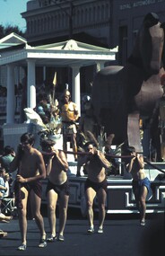 Slide - VAL DENSWORTH COLLECTION: BENDIGO EASTER FAIR