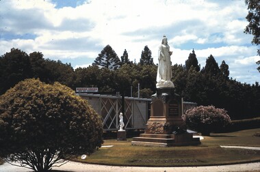 Slide - BENDIGO BUILDINGS & SCENERY, Jan 1964