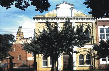 Slide - BENDIGO BUILDINGS, Mar 1971