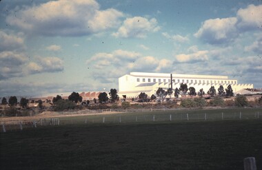 Slide - BENDIGO BUILDINGS, Apr 1960