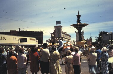 Slide - BENDIGO TRAMS, Dec 1972