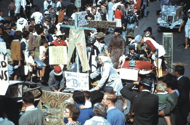 Slide - BENDIGO EASTER PROCESSION, May 1963
