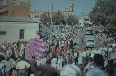 Slide - BENDIGO EASTER, Apr 1962
