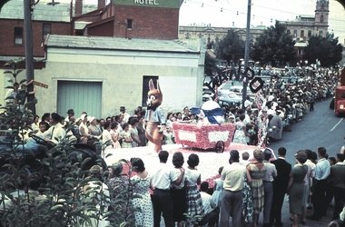 Slide - BENDIGO EASTER PROCESSION, Apr 1961