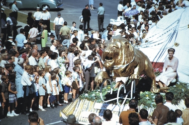 Slide - BENDIGO EASTER PROCESSION 1967, 1967