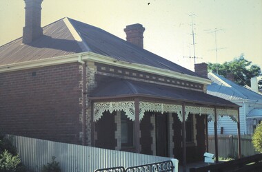 Slide - ALLAN BUDGE COLLECTION: SLIDE BRODIE STREET, 1988