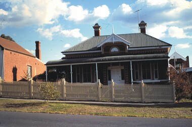 Slide - ALLAN BUDGE COLLECTION: SLIDE VIEW STREET, 1988