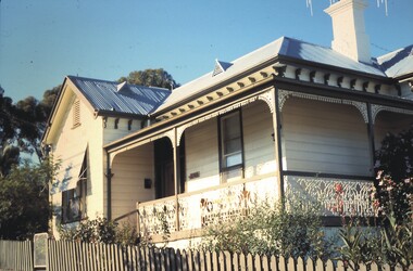 Slide - ALLAN BUDGE COLLECTION: SLIDE SHORT STREET, 1988