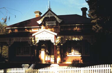 Slide - ALLAN BUDGE COLLECTION: SLIDE ANGASTON STREET, 1988