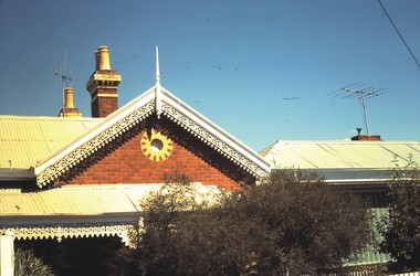 Slide - ALLAN BUDGE COLLECTION: SLIDE HOUSE, COBDEN STREET, 1988