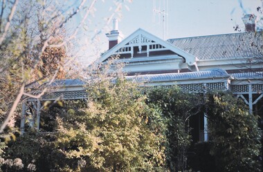 Slide - ALLAN BUDGE COLLECTION: SLIDE HOUSE,BARKLY STREET, 1988