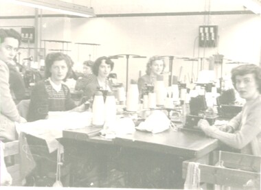Photograph - HANRO COLLECTION: INTERIOR