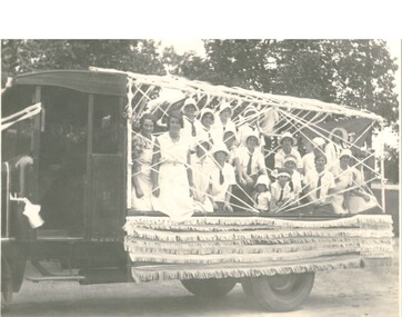 Photograph - HANRO COLLECTION: BLACK AND WHITE PHOTO OF HANRO STAFF ON A FLOAT